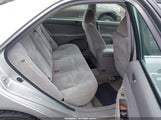Toyota Camry Le 4T1BE32K23U750695 снимка