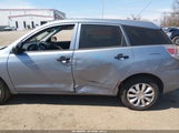 Toyota Matrix 2T1KR32E25C456667 photo