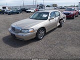 Lincoln Town Car Signature Limited 1LNHM82W16Y634608 снимка