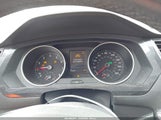 Volkswagen Tiguan 2.0T Se/2.0T Sel 3VV2B7AX0JM010678 photo