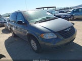 Chrysler Town & Country 1A4GP45R66B610050 снимка