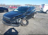 Jeep Cherokee Latitude 1C4PJMCS9FW599602 снимка