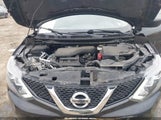 Nissan Rogue Sport S JN1BJ1CP4JW102259 снимка