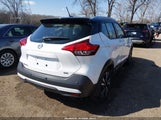 Nissan Kicks Sr Xtronic Cvt 3N1CP5DV3LL554199 снимка