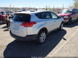 Toyota Rav4 Limited JTMDFREV3FJ025731 снимка