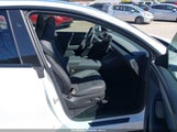 Tesla Model Y Premium Rear-Wheel Drive/Standard Rear-Wheel Drive 7SAYGDED2TF407747 photo