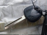 Hyundai Veloster Base W/Black KMHTC6ADXCU062703 снимка
