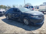 Toyota Camry Le 4T1B11HK8KU850421 photo