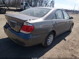 Toyota Camry Le 4T1BE32K55U622101 снимка