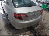 Toyota Camry Le 4T4BF1FKXER444638 снимка
