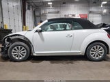 Volkswagen Beetle #Pinkbeetle/1.8T Classic/1.8T S/1.8T Se/1.8T Sel 3VW517AT6HM811540 fotografie