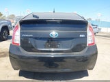 Toyota Prius Two JTDKN3DU8F0440419 fotografie