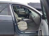 Audi A4 2.0T Premium WAUWFAFL2AA026379 снимка