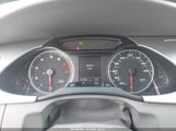 Audi A4 2.0T Premium WAUWFAFL2AA026379 снимка