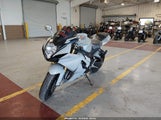 Suzuki Gsx-R750 JS1GR7MA4H2100080 снимка