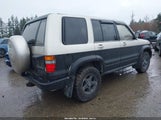 Isuzu Trooper S JACDJ58X3X7911470 снимка