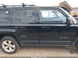 Jeep Patriot Latitude 1C4NJRFB7CD608885 снимка