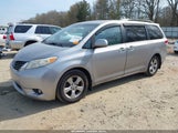 Toyota Sienna Le V6 5TDKK3DC1BS032397 снимка