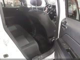 Jeep Patriot Altitude Edition 1C4NJRBB8FD425599 fotografie