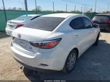 Toyota Yaris Ia 3MYDLBYV8JY313682 photo
