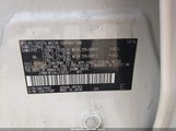 Toyota Rav4 Le JTMBFREV6HJ138261 снимка