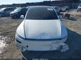 Tesla Model Y Premium Rear-Wheel Drive/Standard Rear-Wheel Drive 7SAYGDED1TF540354 снимка