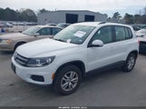 Volkswagen Tiguan S WVGBV7AX8GW019641 fotografie