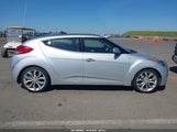 Hyundai Veloster Base W/Black KMHTC6AD6CU062097 снимка