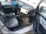 Toyota Corolla Le 5YFBURHE8HP570508 снимка