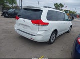 Toyota Sienna Le V6 5TDKK3DC1BS081096 снимка