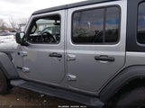Jeep Wrangler Unlimited Sport Altitude 4X4 1C4HJXDG2MW694693 fotografie
