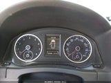 Volkswagen Tiguan 2.0T/2.0T S WVGAV7AX4HK020113 photo