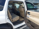 Toyota Sequoia Sr5 5.7L V8 5TDZY64A58S005578 снимка