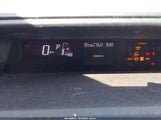 Toyota Prius C Three JTDKDTB39F1110862 снимка