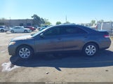 Toyota Camry Le JTNBF3EK2A3002041 снимка