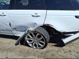 Land Rover Range Rover 3.0L V6 Supercharged SALGR2RV3JA501614 fotografie