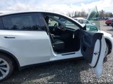 Tesl Model Y Premium Awd All-Wheel Drive/Long Range Launch Series/Premium All-Wheel Drive 7SAYGDEE3TF452379 снимка
