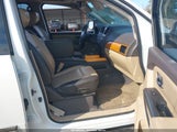 Nissan Armada Platinum/Sl/Sv 5N1BA0NE6FN613807 fotografie