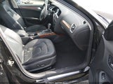 Audi A4 2.0T Premium WAUAFAFL1AN047307 снимка