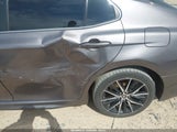 Toyota Camry Se 4T1G11AK1NU624354 photo