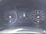 Kia Sorento 2.4L Lx 5XYPG4A32KG538688 photo