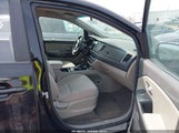 Kia Sedona L KNDMA5C11F6025379 снимка