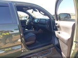 Toyota Tacoma Trd Off-Road 3TMCZ5AN5MM420995 снимка