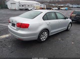 Volkswagen Jetta 2.0L S 3VW2K7AJ9BM073383 снимка