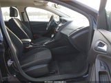Ford Focus Se 1FADP3K26GL358070 photo