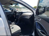 Hyundai Santa Fe Sport 2.4L 5NMZT3LB4JH086301 photo