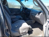 Toyota Sequoia Sr5 V8 5TDBT44A02S093340 снимка