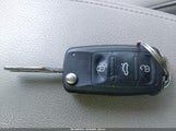Volkswagen Passat 1.8T R-Line 1VWDT7A36HC069681 photo