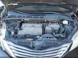 Toyota Sienna Xle 5TDDK3DC1BS024387 снимка
