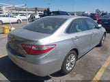 Toyota Camry Le 4T1BF1FK7HU771352 снимка